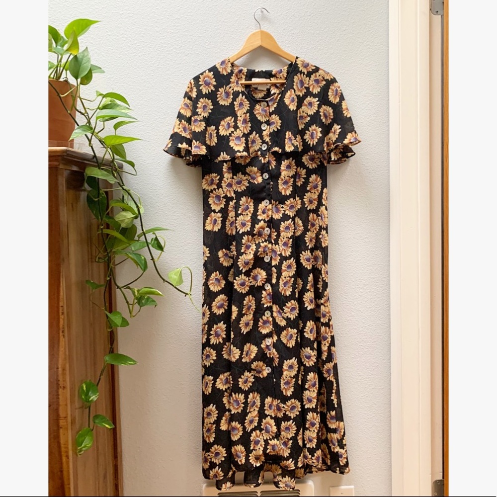 Vintage Sunflower Midi Floral Button Down Dress